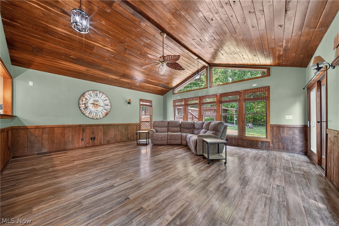 7430 Whitewood Drive Ashtabula OH 44004