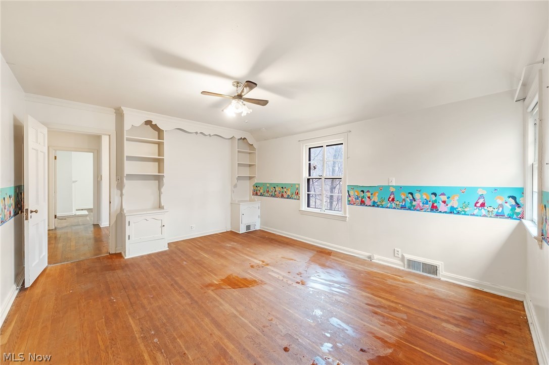 1884 S Belvoir Boulevard South Euclid OH 44121
