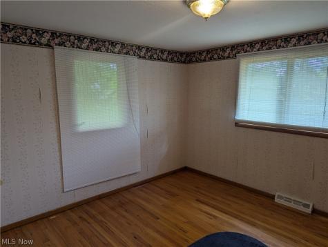 13711 Pineview Court Middleburg Heights OH 44130