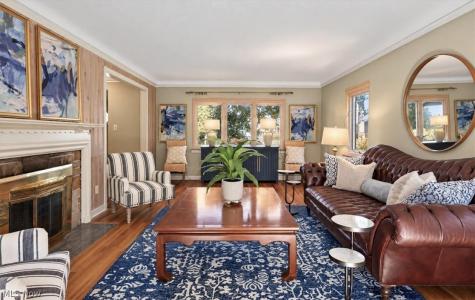 20716 Edgecliff Drive Euclid OH 44123