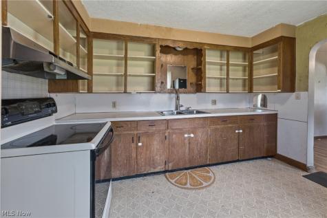 225 19th Street NE Massillon OH 44646