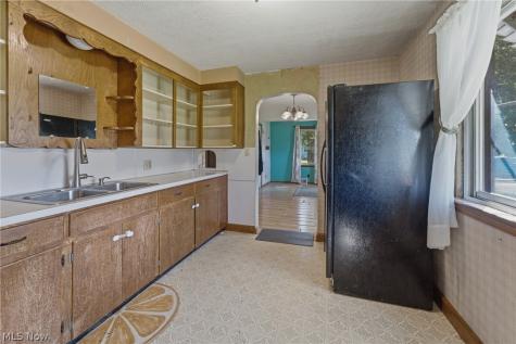 225 19th Street NE Massillon OH 44646