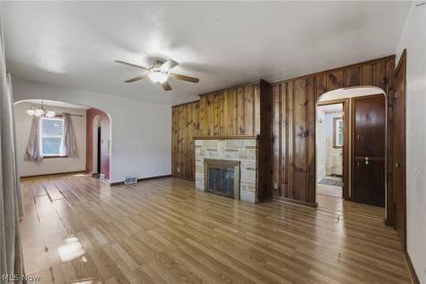 225 19th Street NE Massillon OH 44646