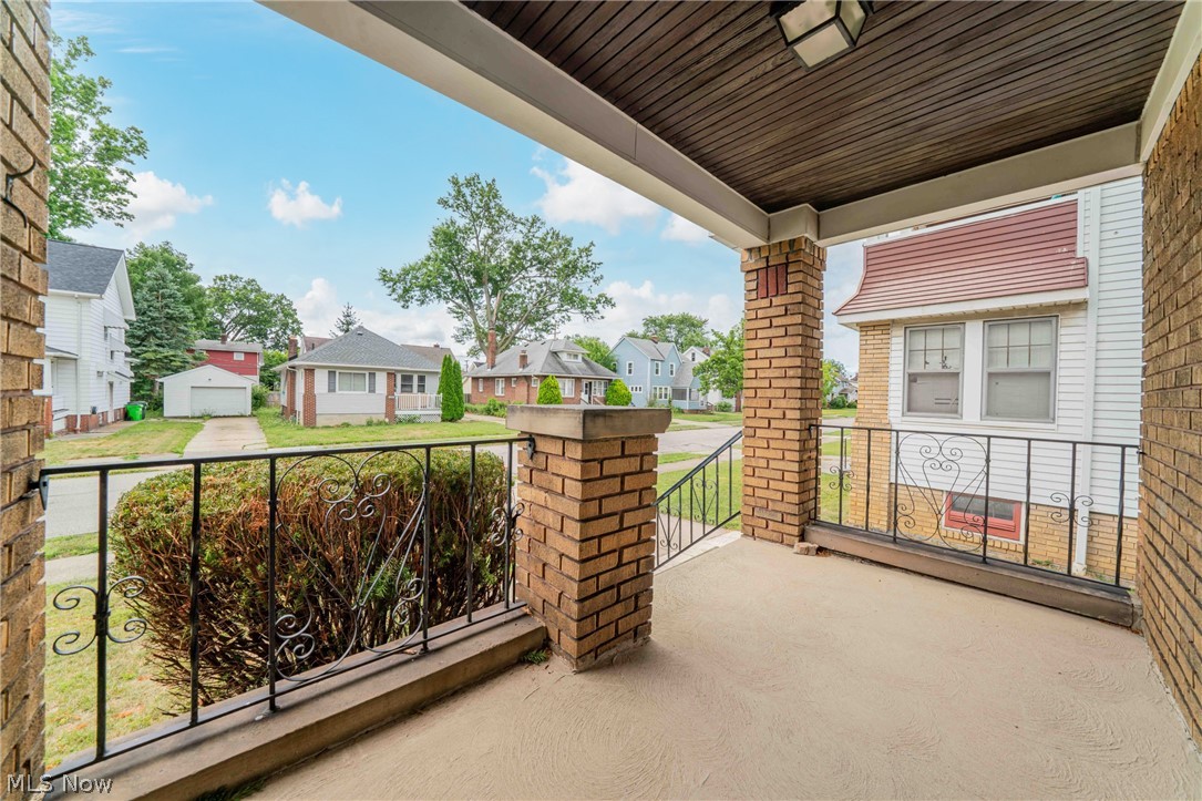 19541 Naumann Avenue Euclid OH 44119