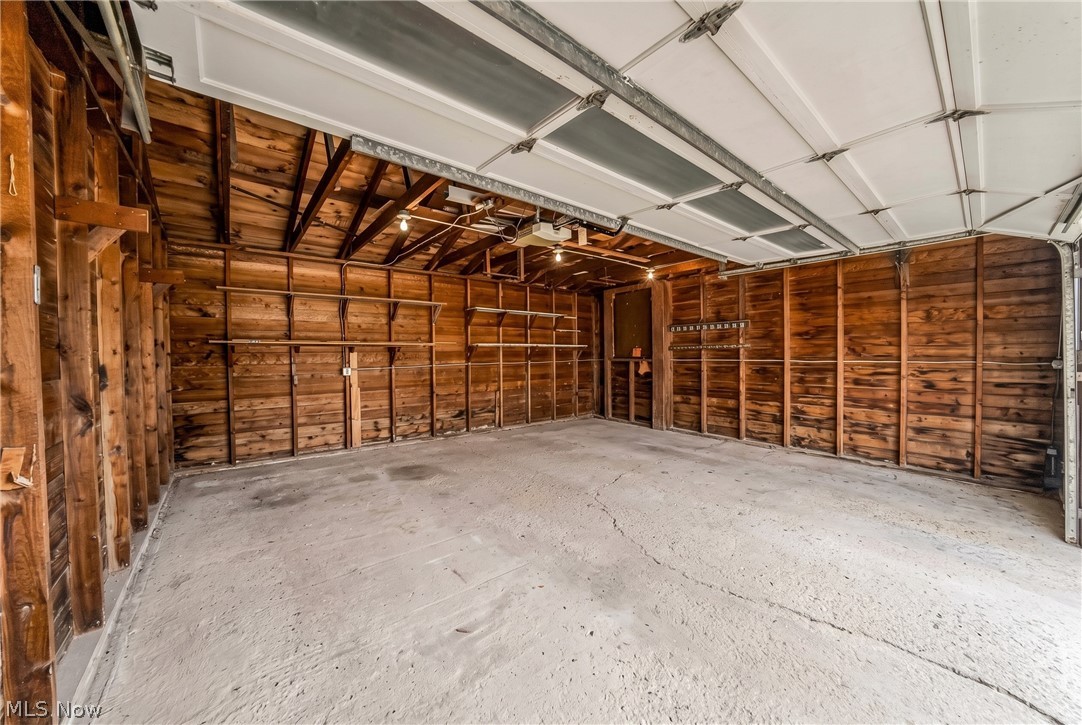 19541 Naumann Avenue Euclid OH 44119