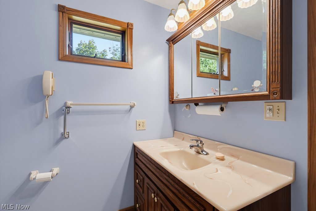 5048 Akron Cleveland Road Peninsula OH 44264