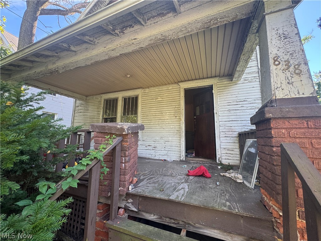838 Fess Avenue Akron OH 44307