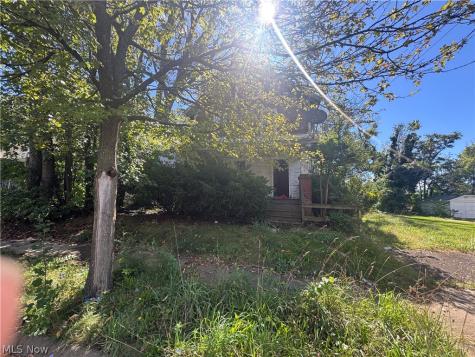 838 Fess Avenue Akron OH 44307