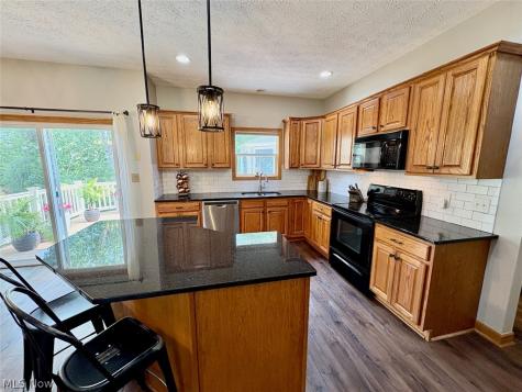 266 Ruby Lane Streetsboro OH 44241