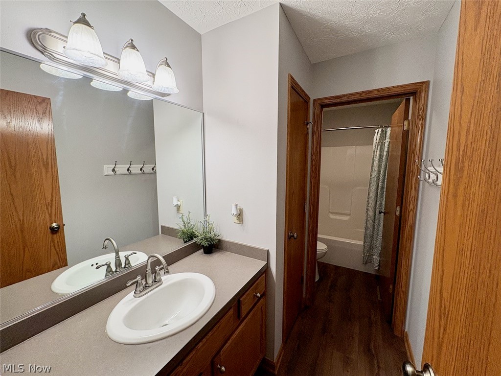 266 Ruby Lane Streetsboro OH 44241