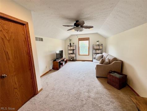 266 Ruby Lane Streetsboro OH 44241