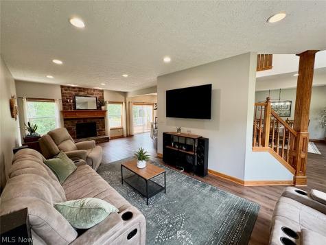 266 Ruby Lane Streetsboro OH 44241