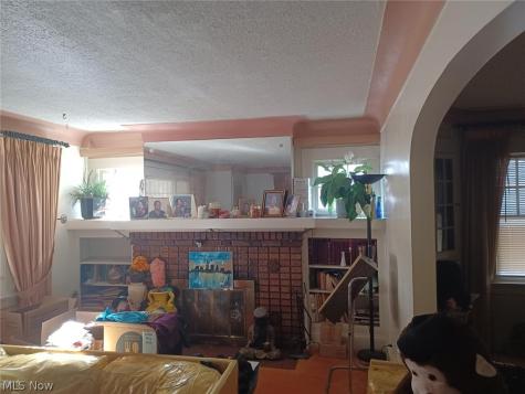 3588 Pennington Road Cleveland OH 44120