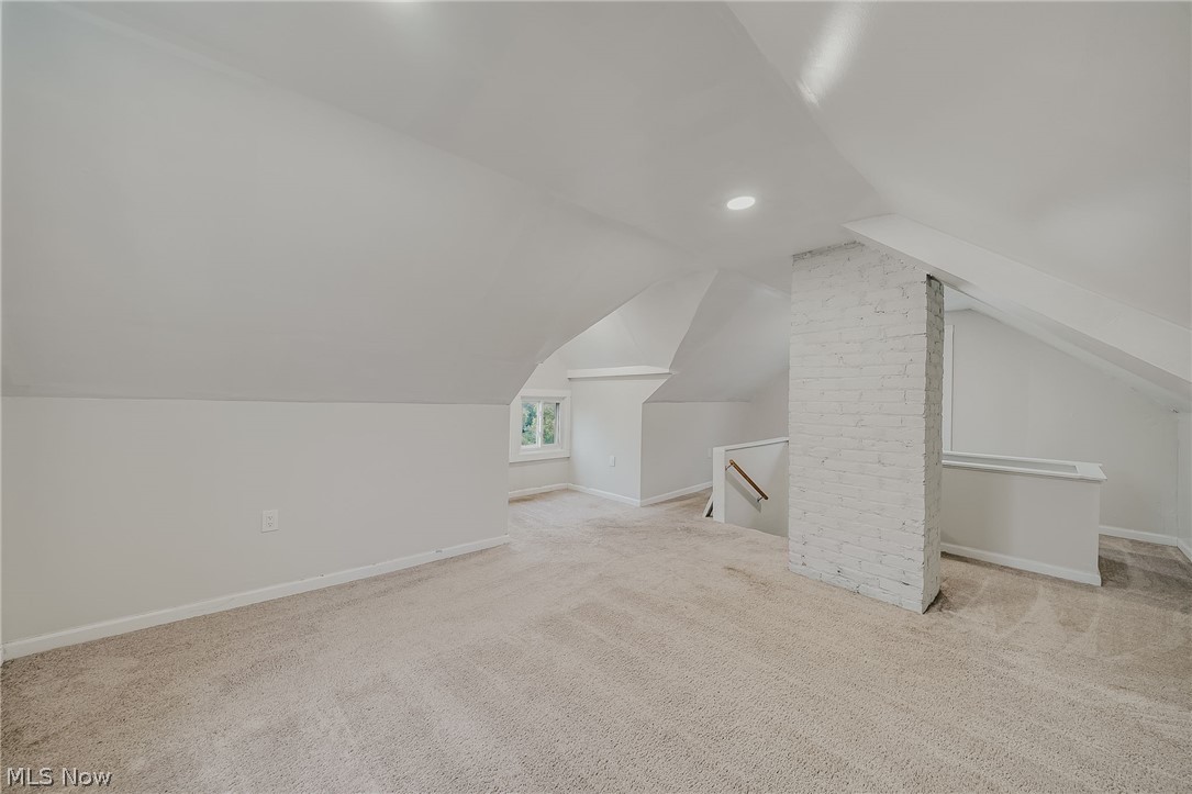 2120 Richland Avenue Lakewood OH 44107