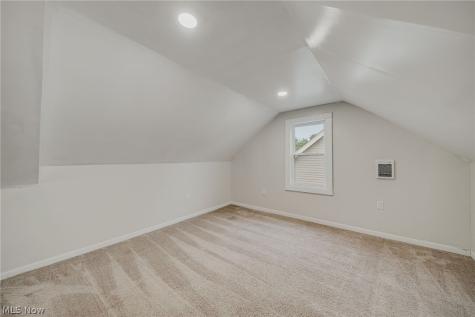 2120 Richland Avenue Lakewood OH 44107