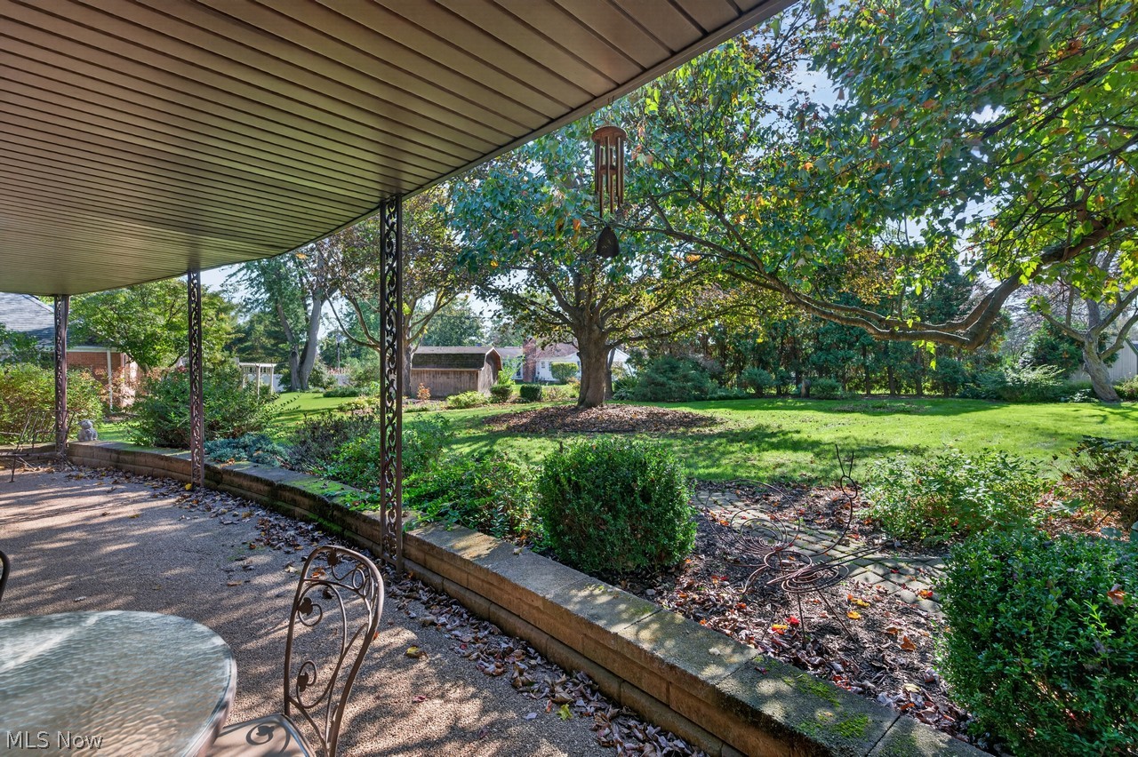 6110 Wiclif Road NE Canton OH 44721