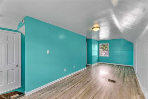 1227 Manor Avenue SW Canton OH 44710