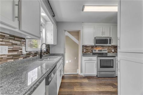 1227 Manor Avenue SW Canton OH 44710