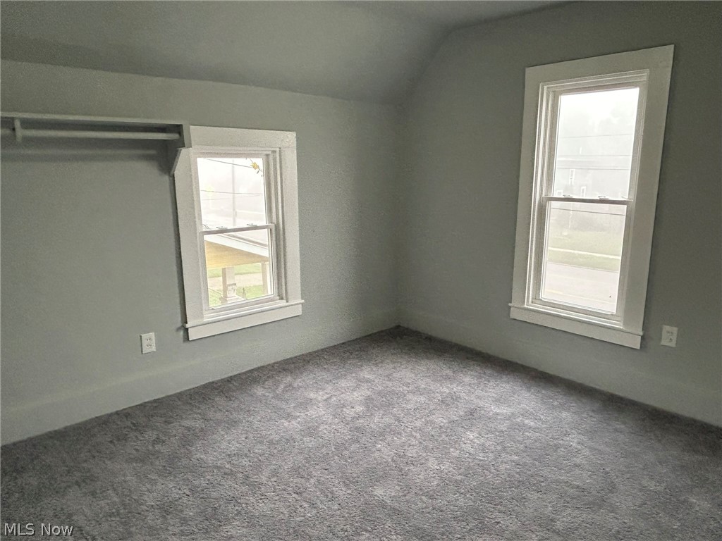 823 W 21st Street Lorain OH 44052