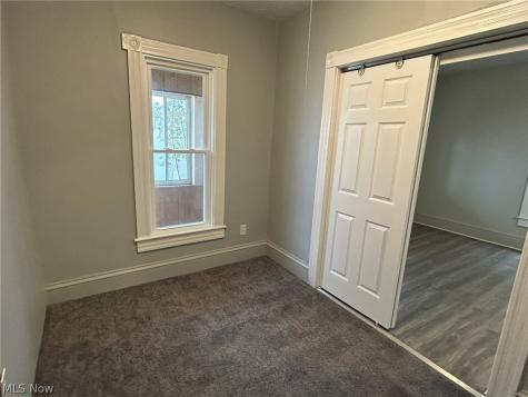 823 W 21st Street Lorain OH 44052