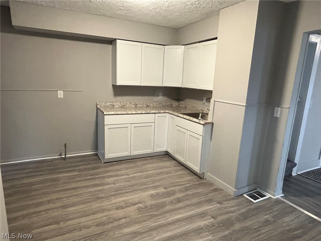 823 W 21st Street Lorain OH 44052