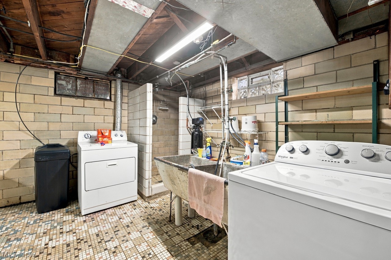 410 33rd Street NW Canton OH 44709