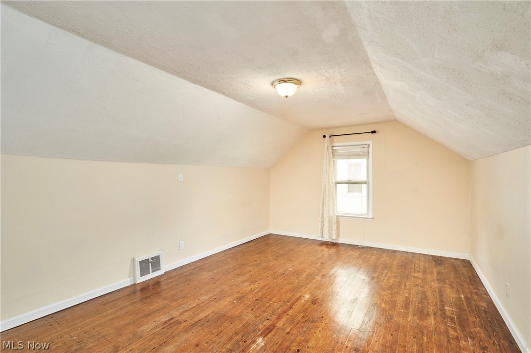 223 Davenport Avenue Akron OH 44312