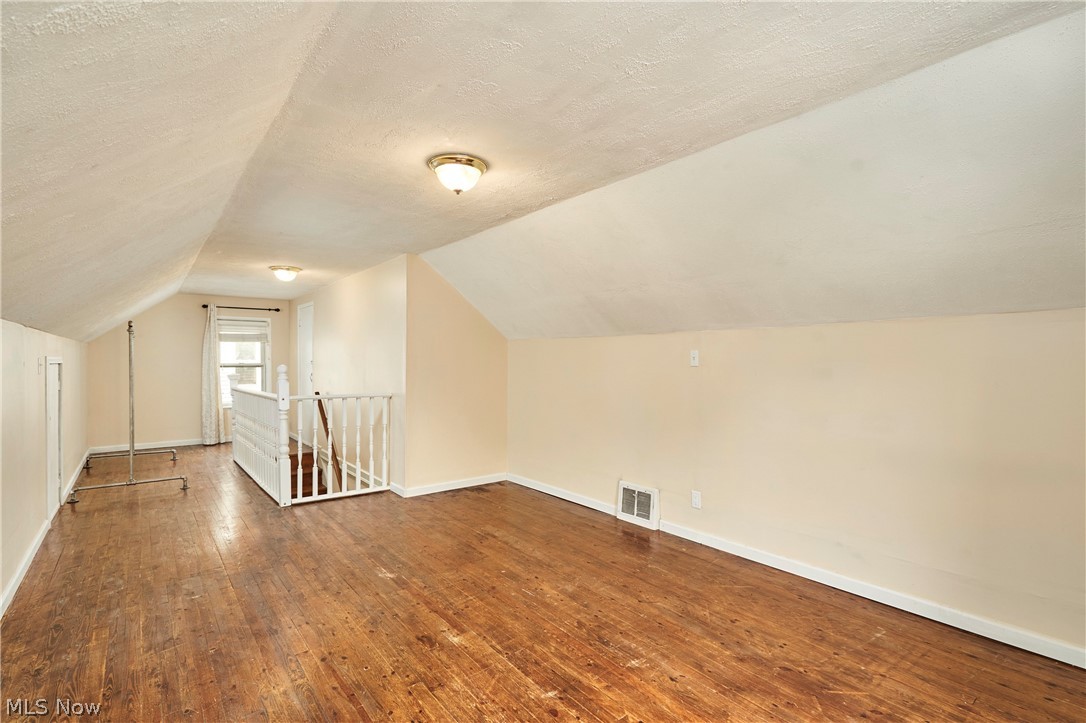 223 Davenport Avenue Akron OH 44312