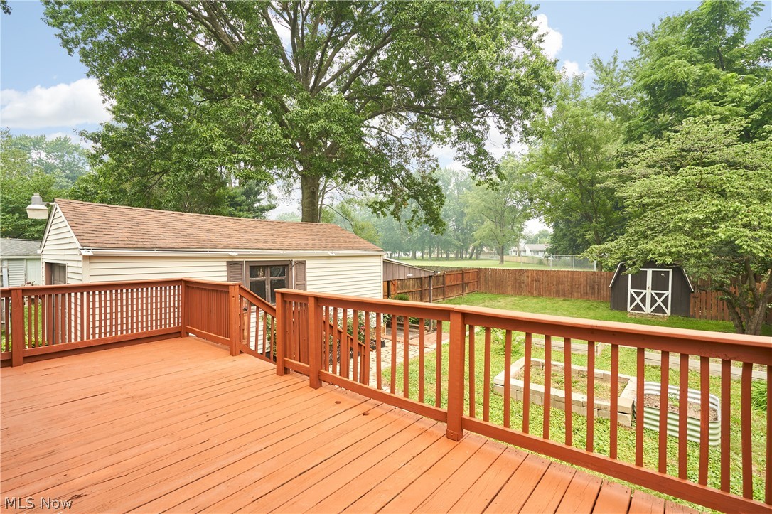 223 Davenport Avenue Akron OH 44312