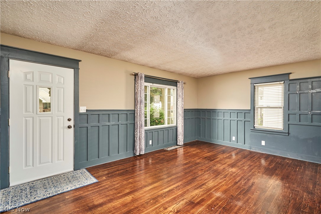 223 Davenport Avenue Akron OH 44312