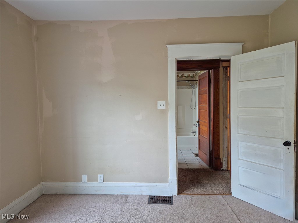 138 Steubenville Street Bloomingdale OH 43910