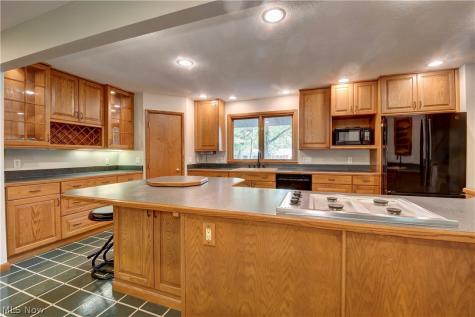 3136 Englewood Drive Stow OH 44224