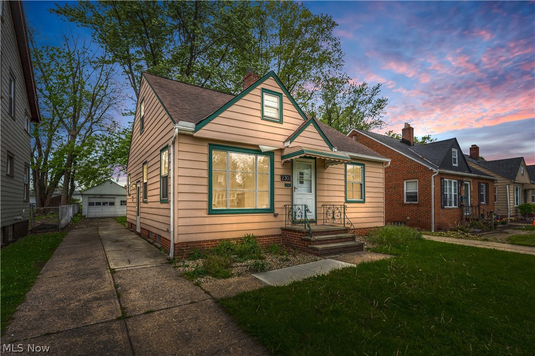 2303 Tuxedo Avenue Parma OH 44134