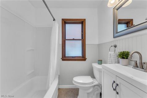 2303 Tuxedo Avenue Parma OH 44134