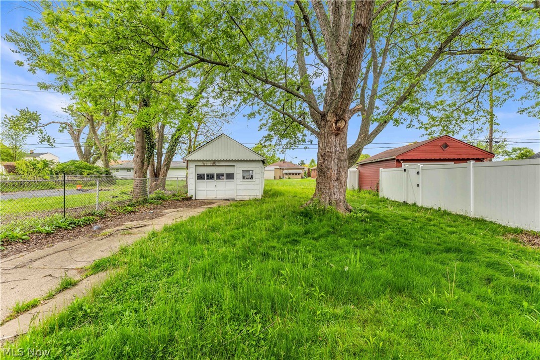 2303 Tuxedo Avenue Parma OH 44134