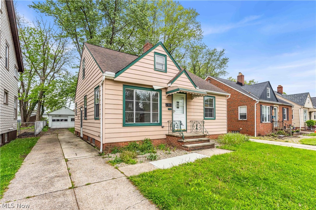 2303 Tuxedo Avenue Parma OH 44134
