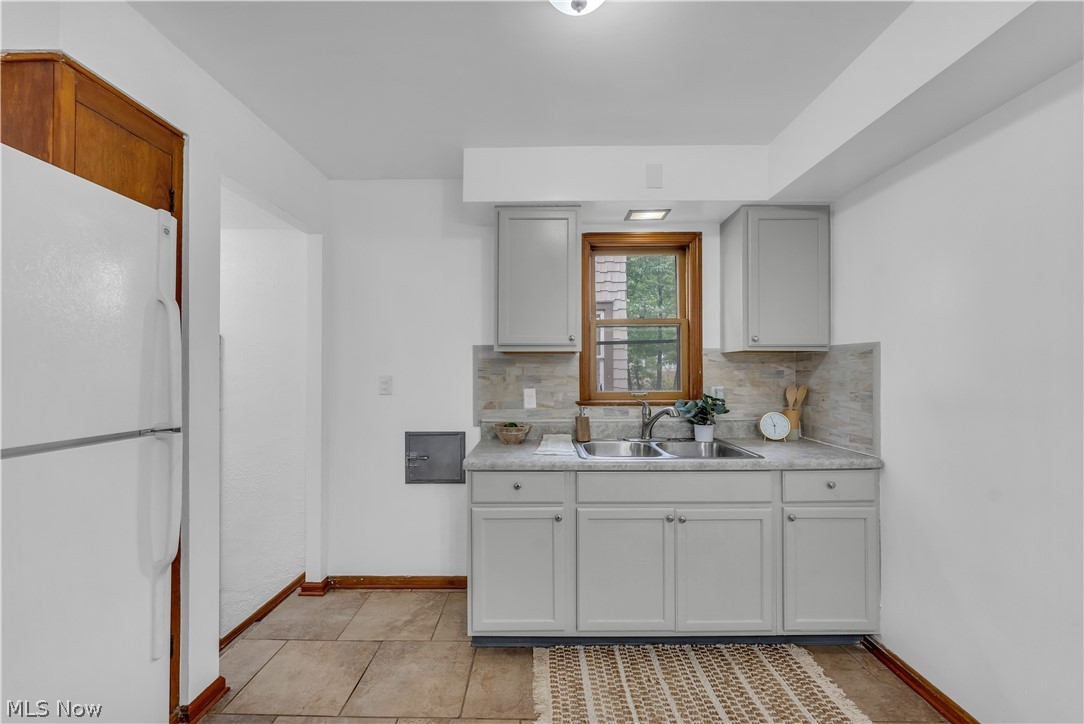 2303 Tuxedo Avenue Parma OH 44134
