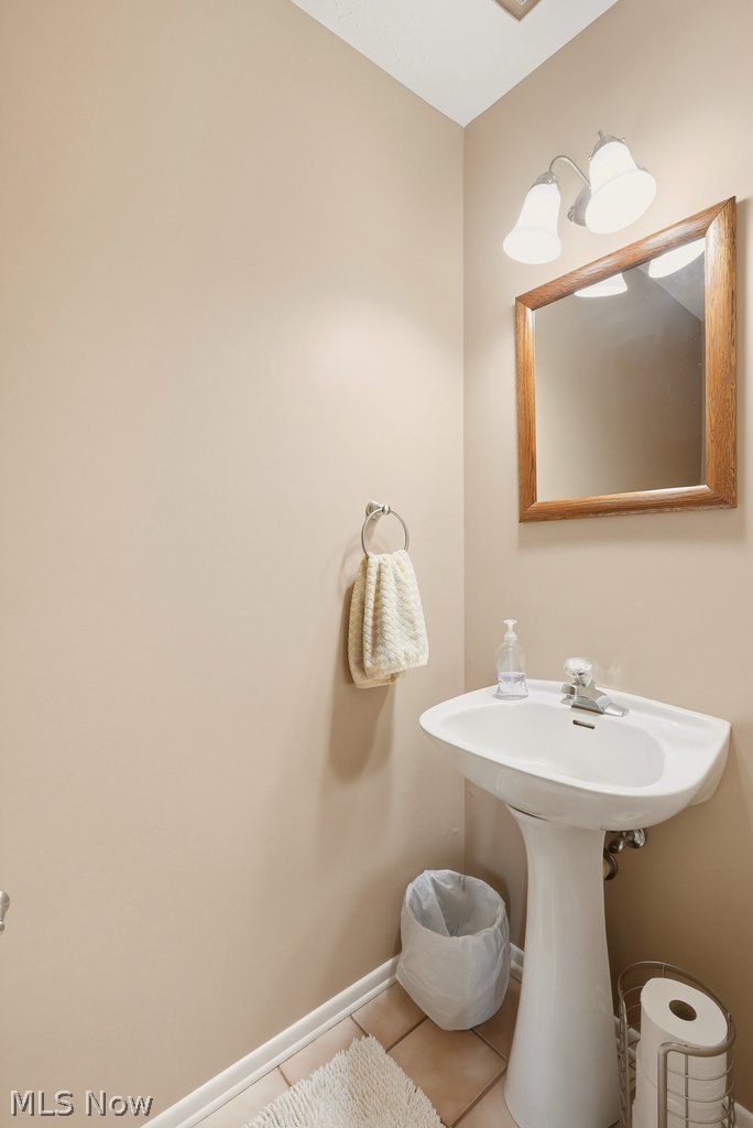 3533 Elm Brook Drive Broadview Heights OH 44147