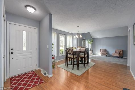 287 Greenbriar Drive Avon Lake OH 44012