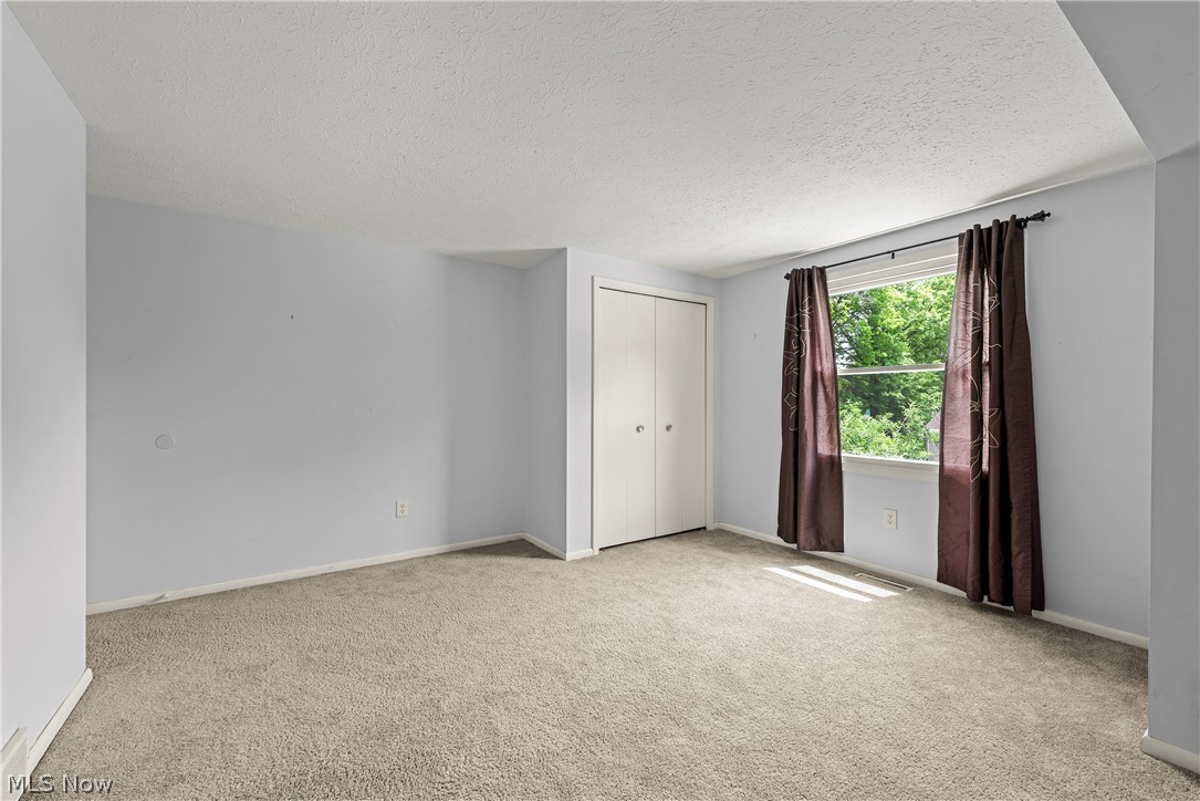 287 Greenbriar Drive Avon Lake OH 44012