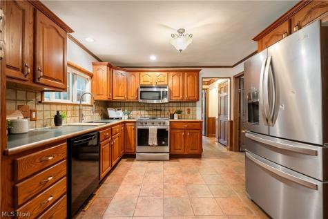 4102 Leewood Road Stow OH 44224