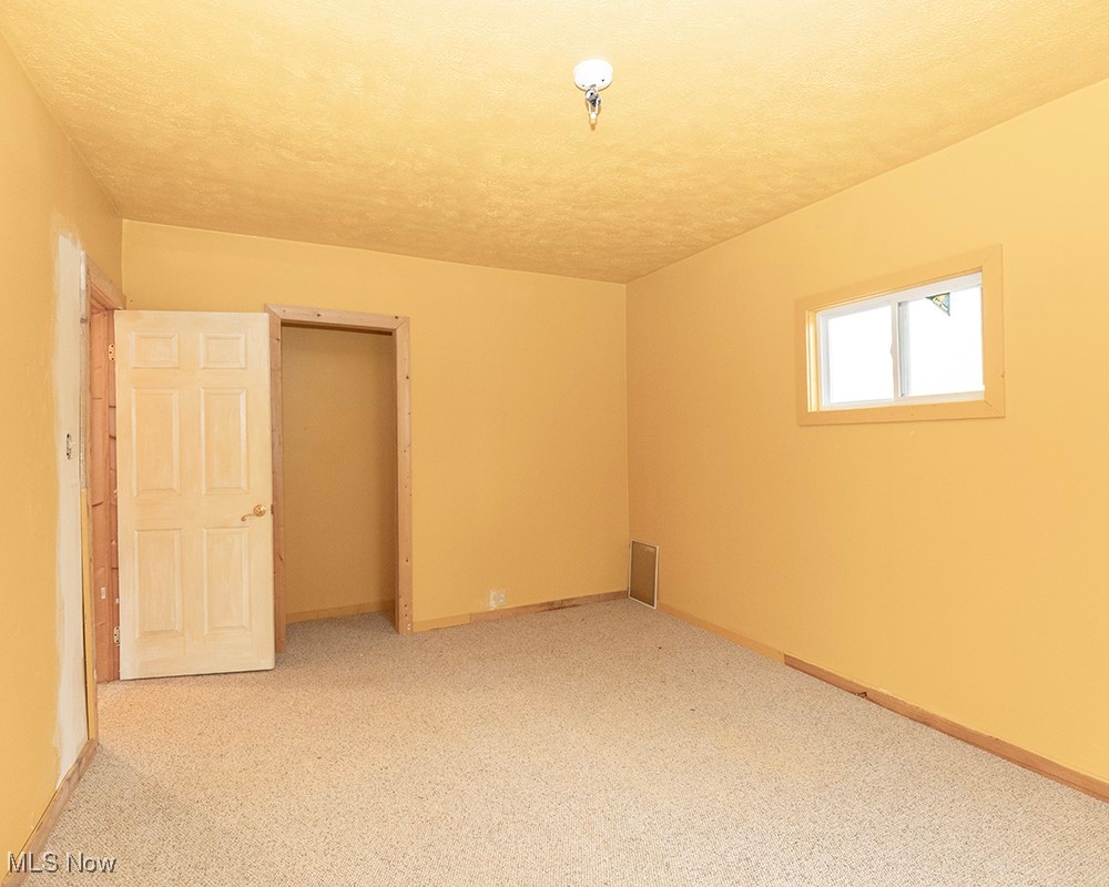 119 Erie Street Elyria OH 44035