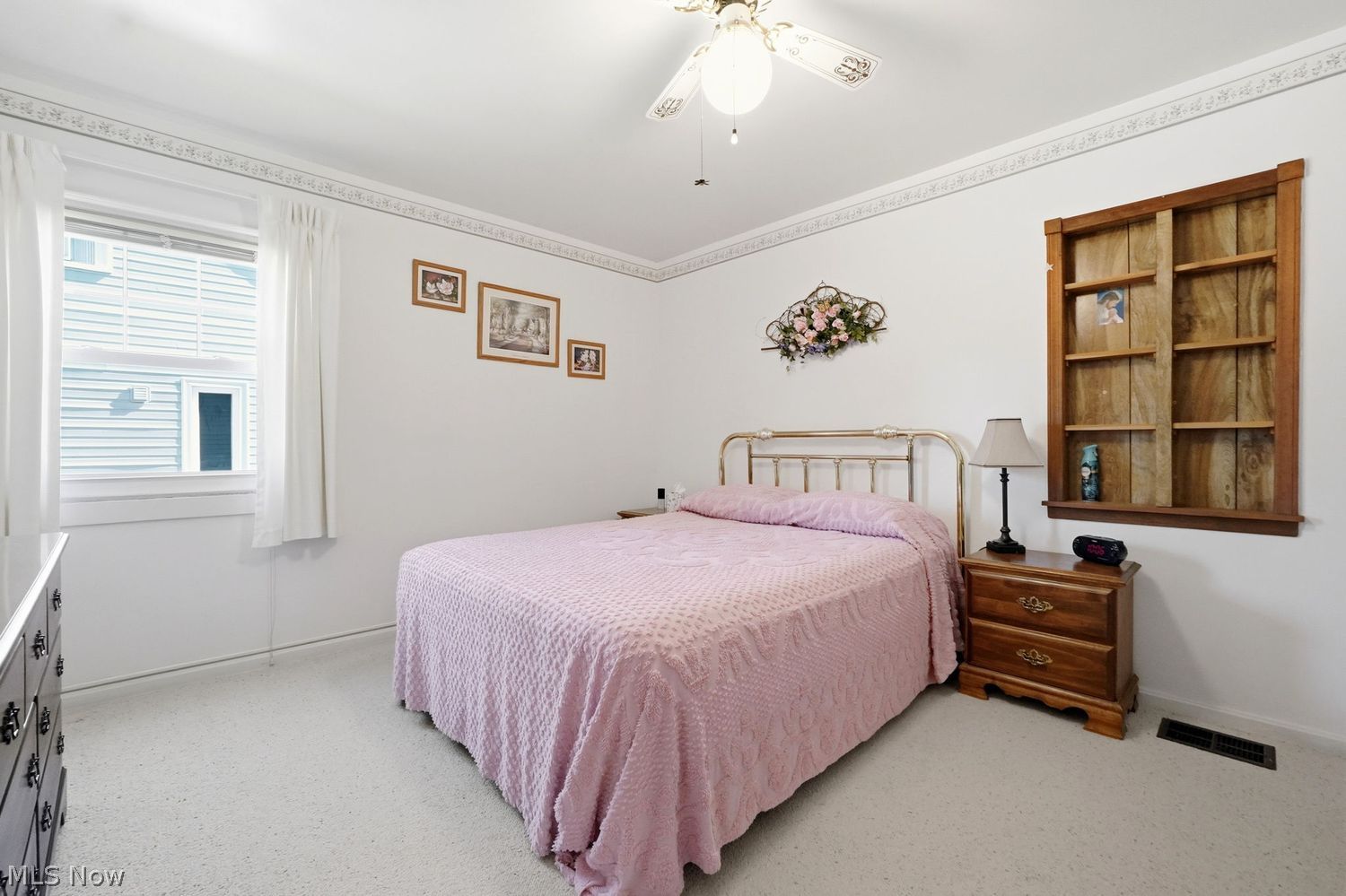 4169 Mckinney Avenue Willoughby OH 44094