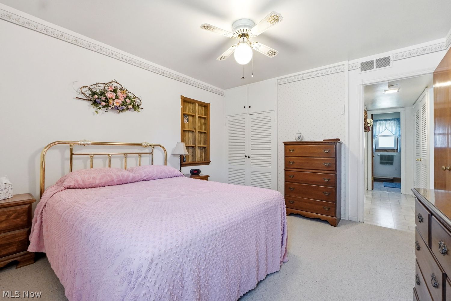 4169 Mckinney Avenue Willoughby OH 44094