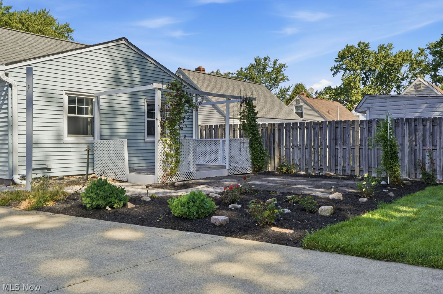 4169 Mckinney Avenue Willoughby OH 44094