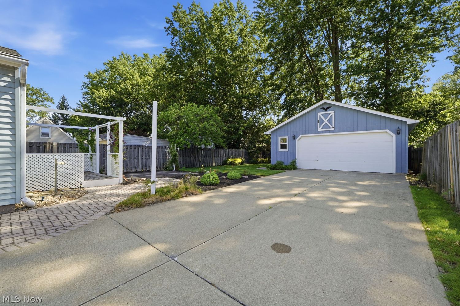 4169 Mckinney Avenue Willoughby OH 44094