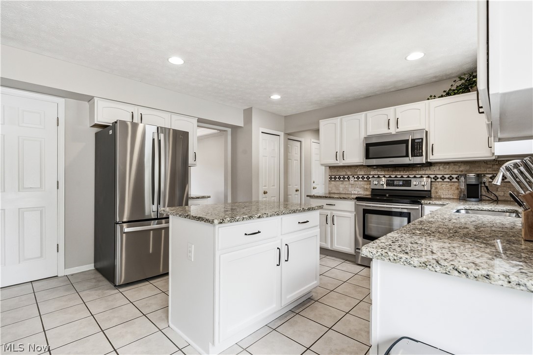 13756 Cartwright Strongsville OH 44136