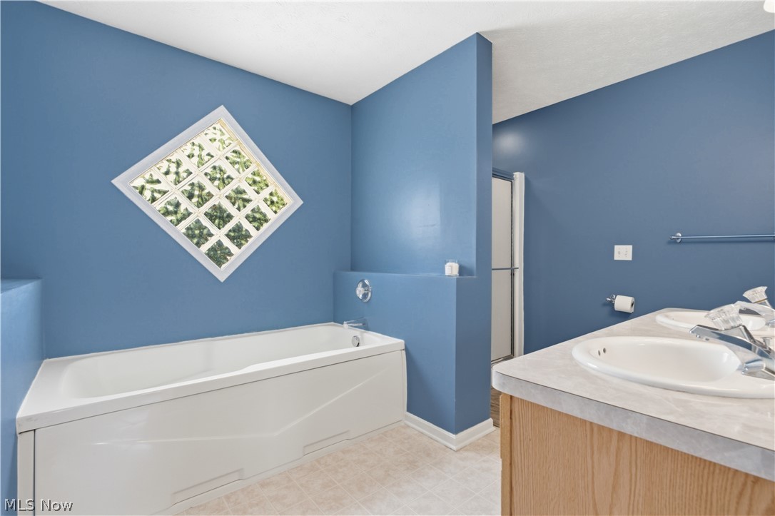 13756 Cartwright Strongsville OH 44136