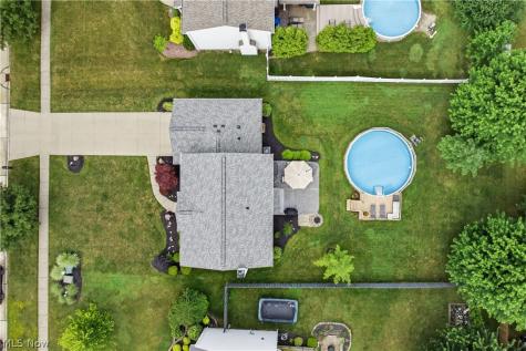 13756 Cartwright Strongsville OH 44136