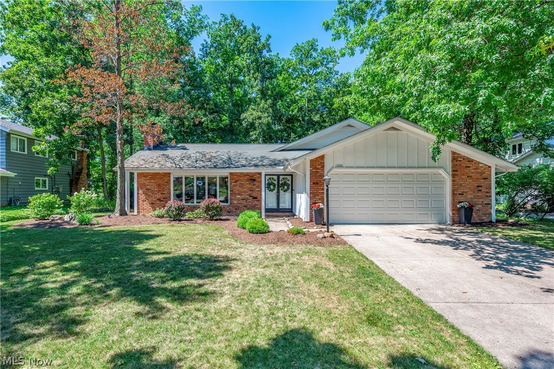 1920 Bromton Drive Lyndhurst OH 44124